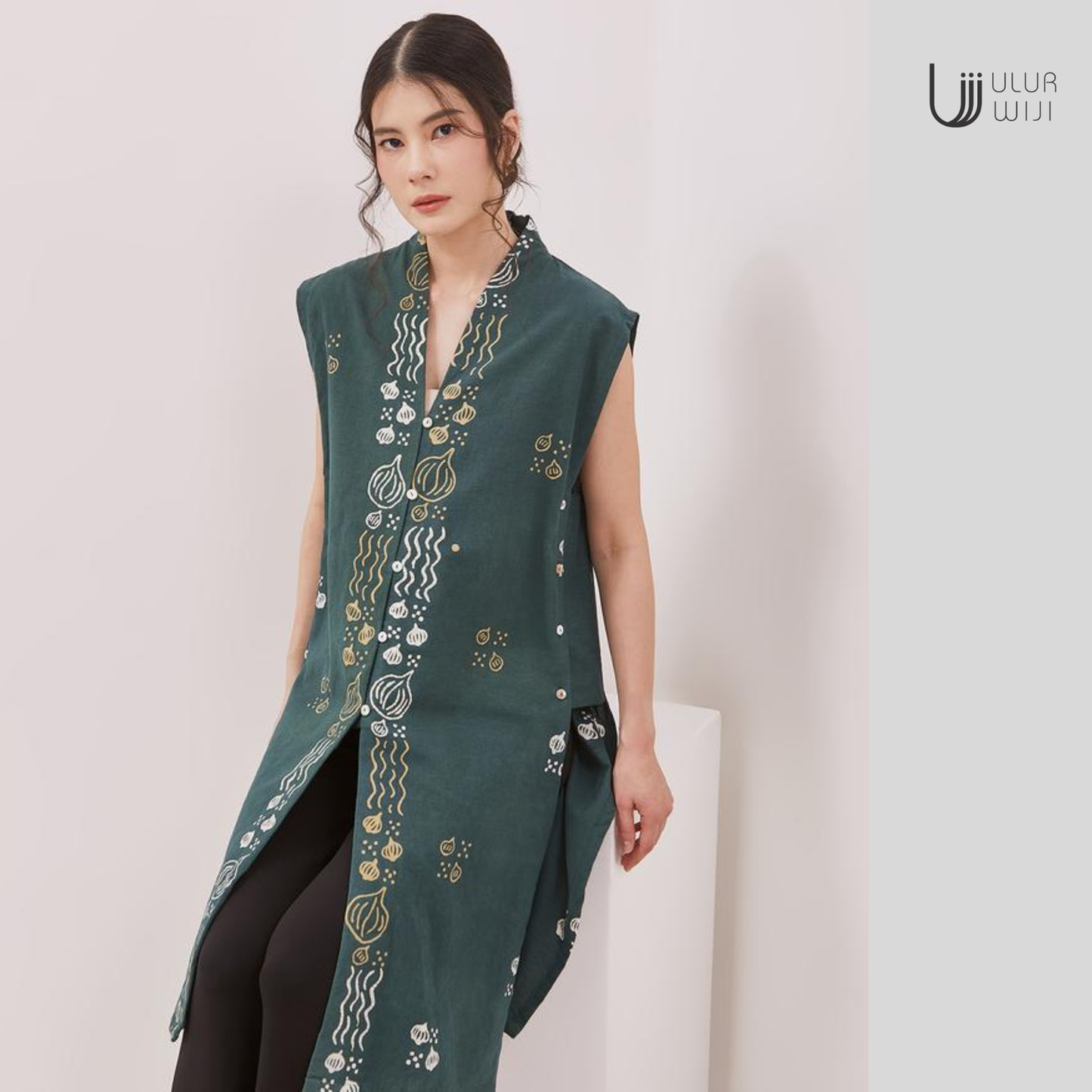 Ulur Wiji - Vest Tunik DUALISM - Batik Tulis Warna Alami