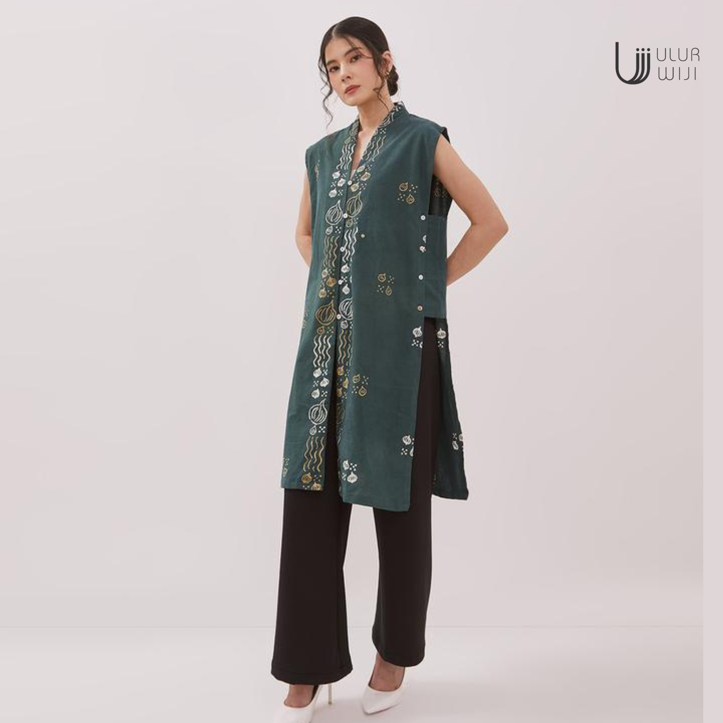 Ulur Wiji - Vest Tunik DUALISM - Batik Tulis Warna Alami