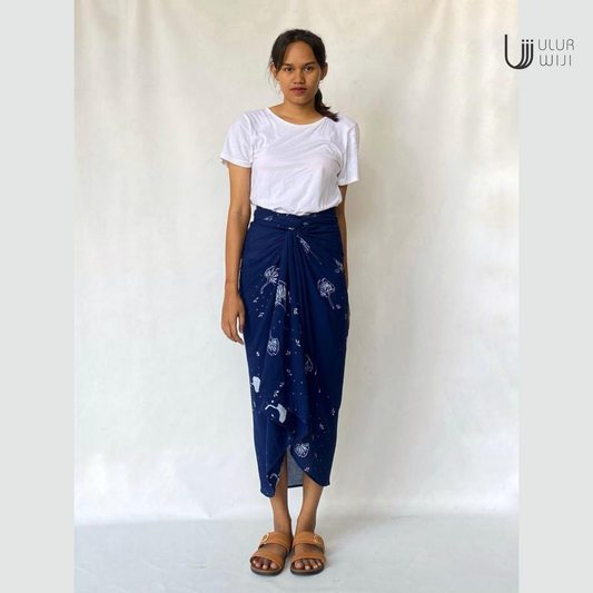 Ulur Wiji - Kain Lilit Batik Tulis Warna Alami