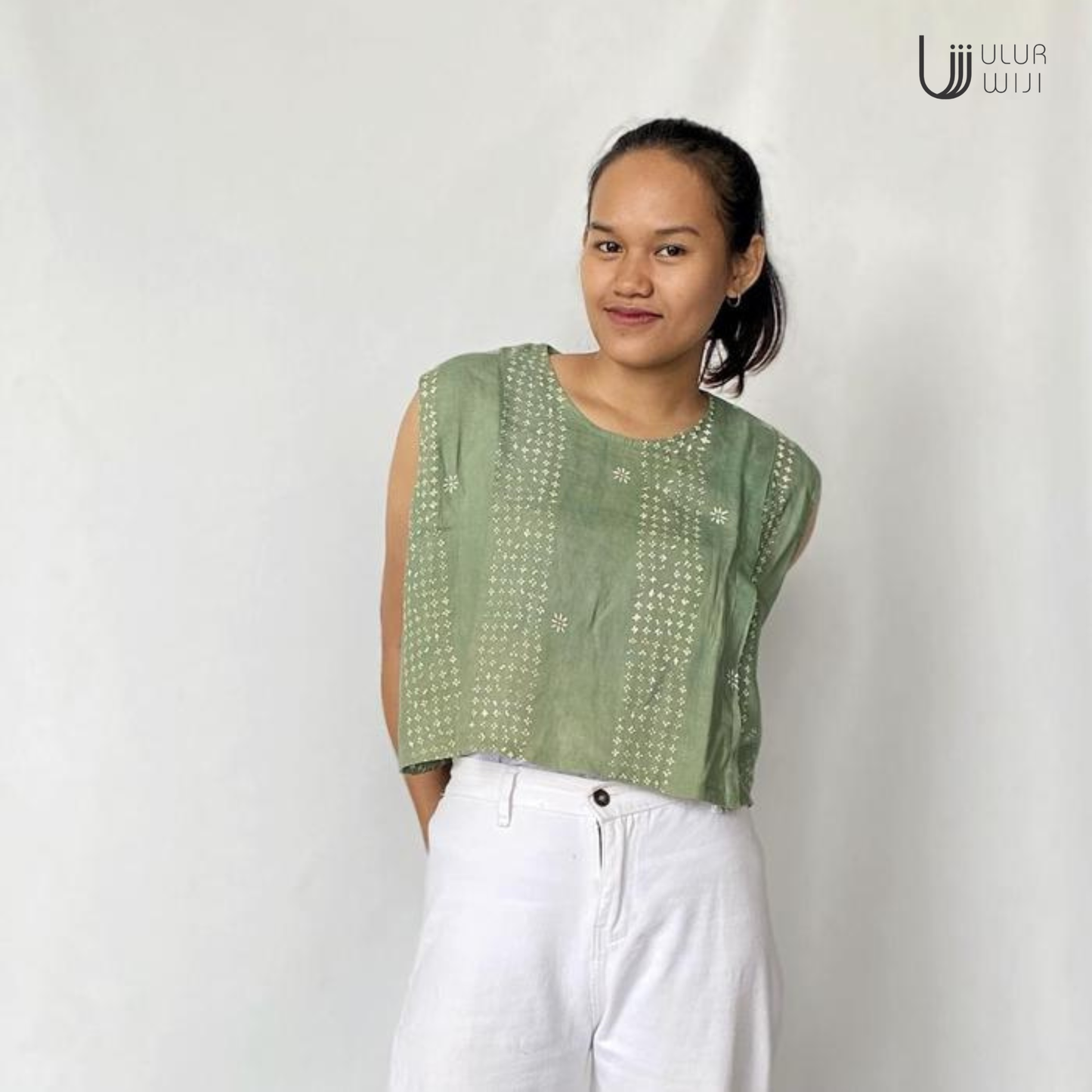 Ulur Wiji - TANDUR Natural Dye Hand-drawn Batik Sleeveless Crop Top