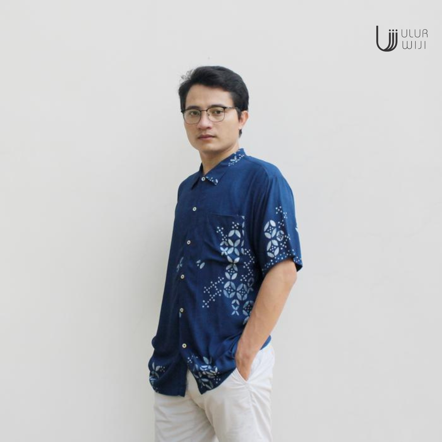 Ulur Wiji - Kemeja Pria SYMPHONY Batik Tulis Warna Alami