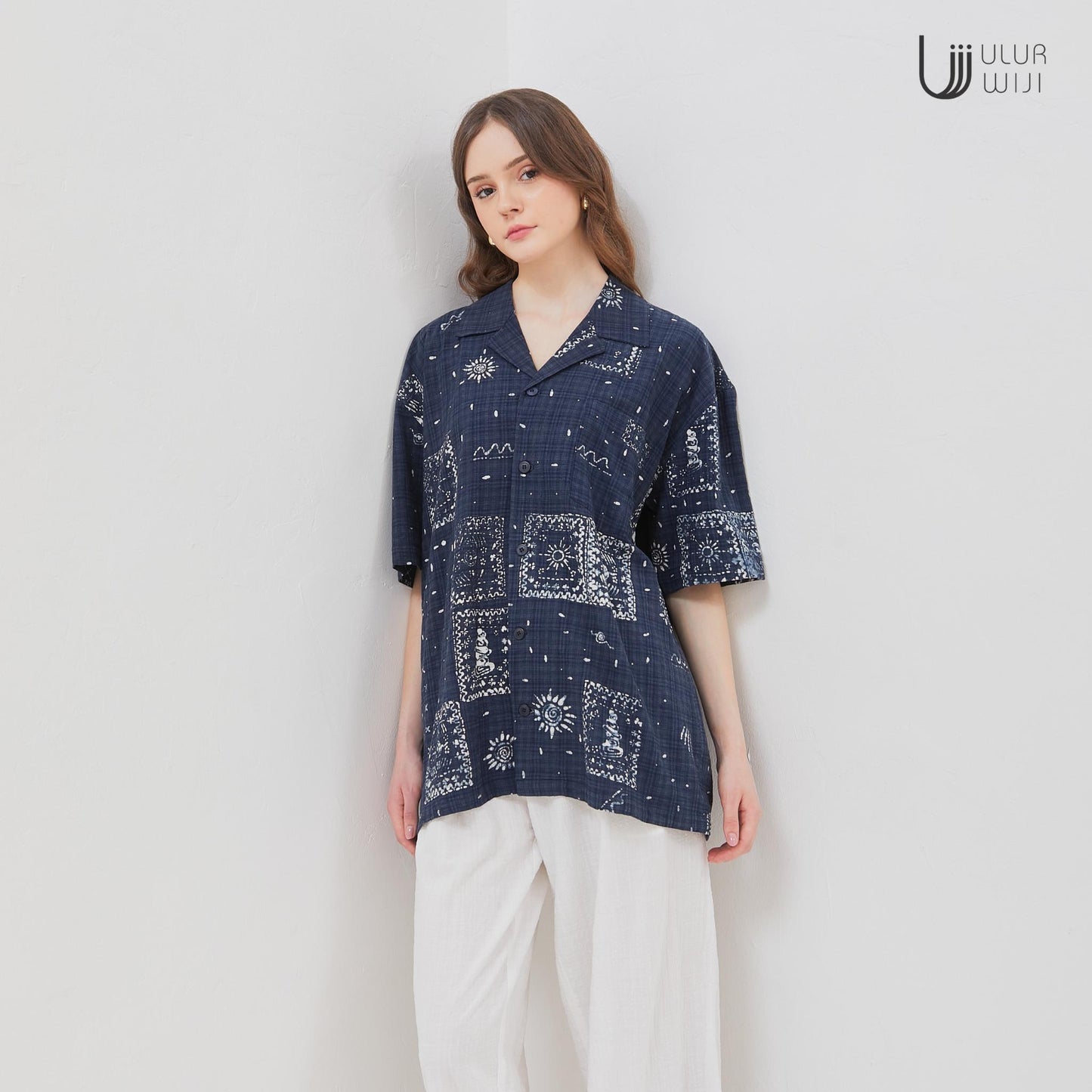 Ulur Wiji - Kemeja METAMORPH -Batik Cap Tulis Warna Alam