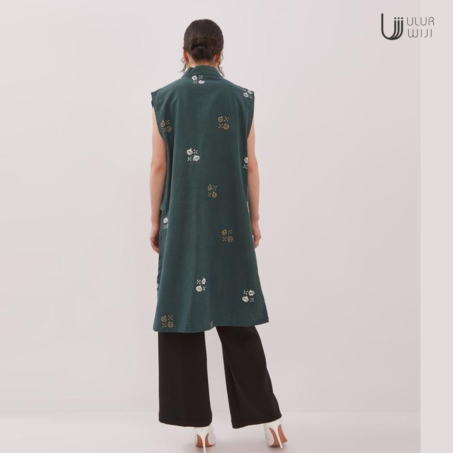 Ulur Wiji - Vest Tunik DUALISM - Batik Tulis Warna Alami