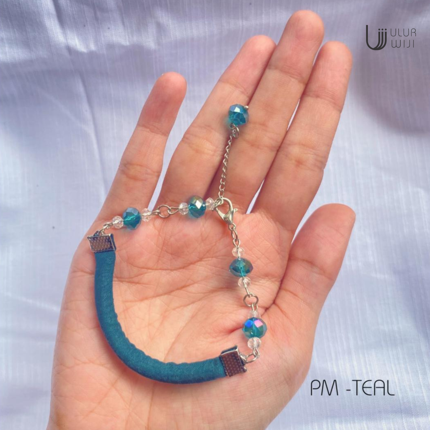 Ulur Wiji - Gelang Kain Batik Upcycle – Circular Handmade Bracelet