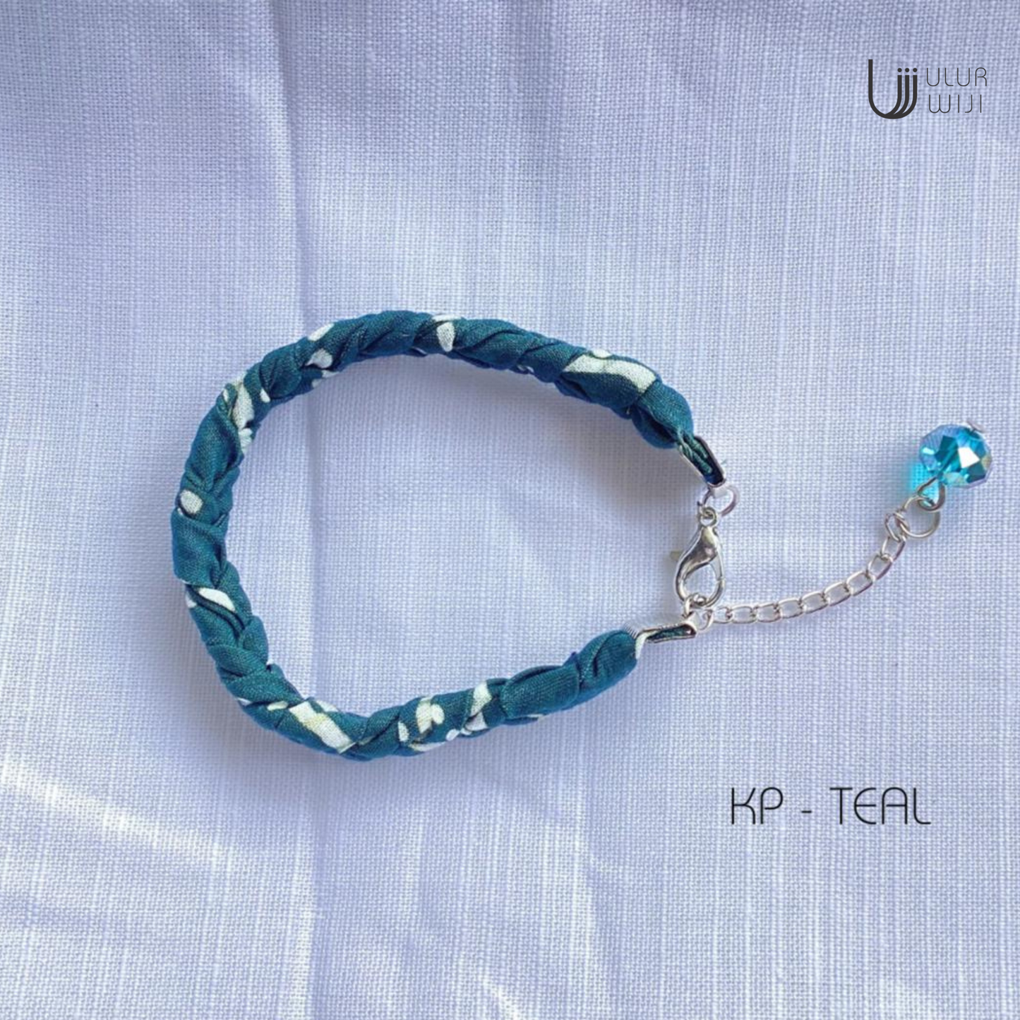 Ulur Wiji - Gelang Kain Batik Upcycle – Circular Handmade Bracelet