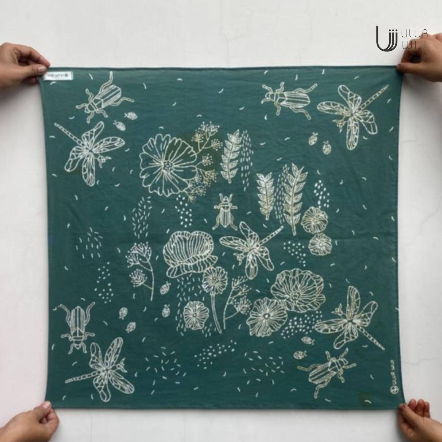 Ulur Wiji - Scarf Batik Tulis Warna Alami