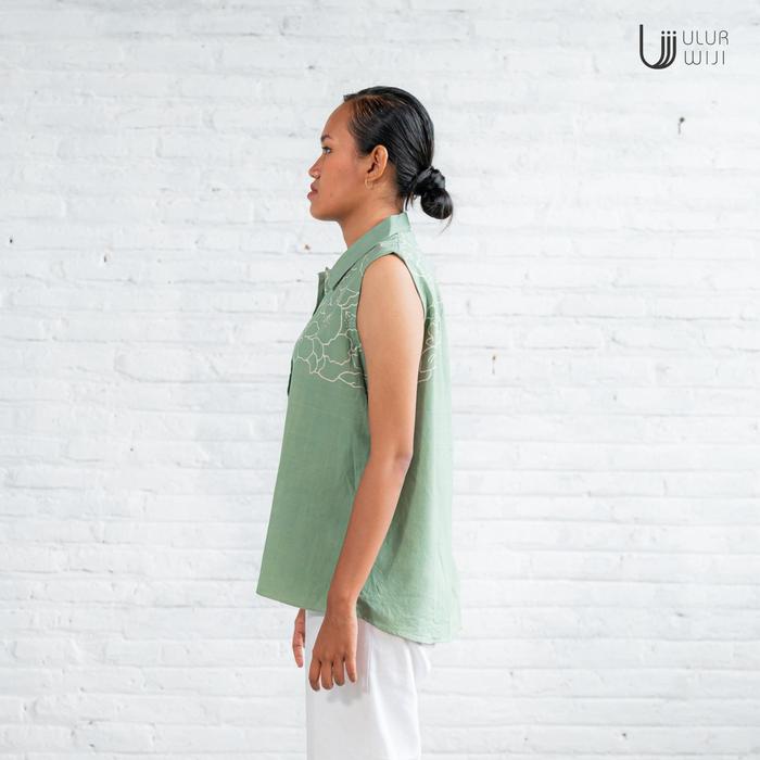 Ulur Wiji - Women's LILY Sleeveless Blouse - Natural Dye Hand-drawn Batik