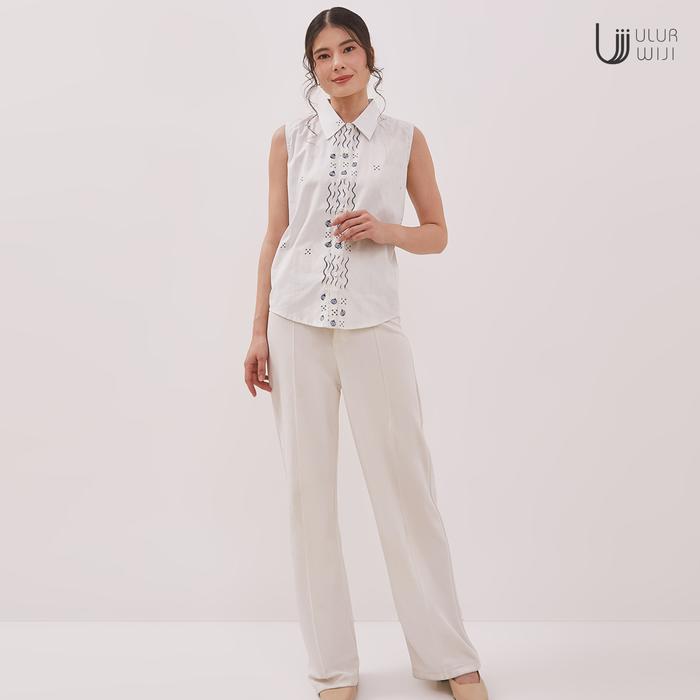 Ulur Wiji - Sleeveless Blouse DUALISM White Navy Natural Dye Hand-drawn Batik