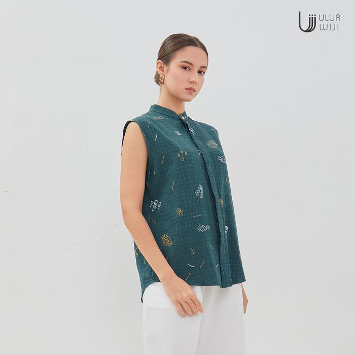 Ulur Wiji - TEDUH Sleeveless Women's Batik Tulis Blouse in Natural Dyes