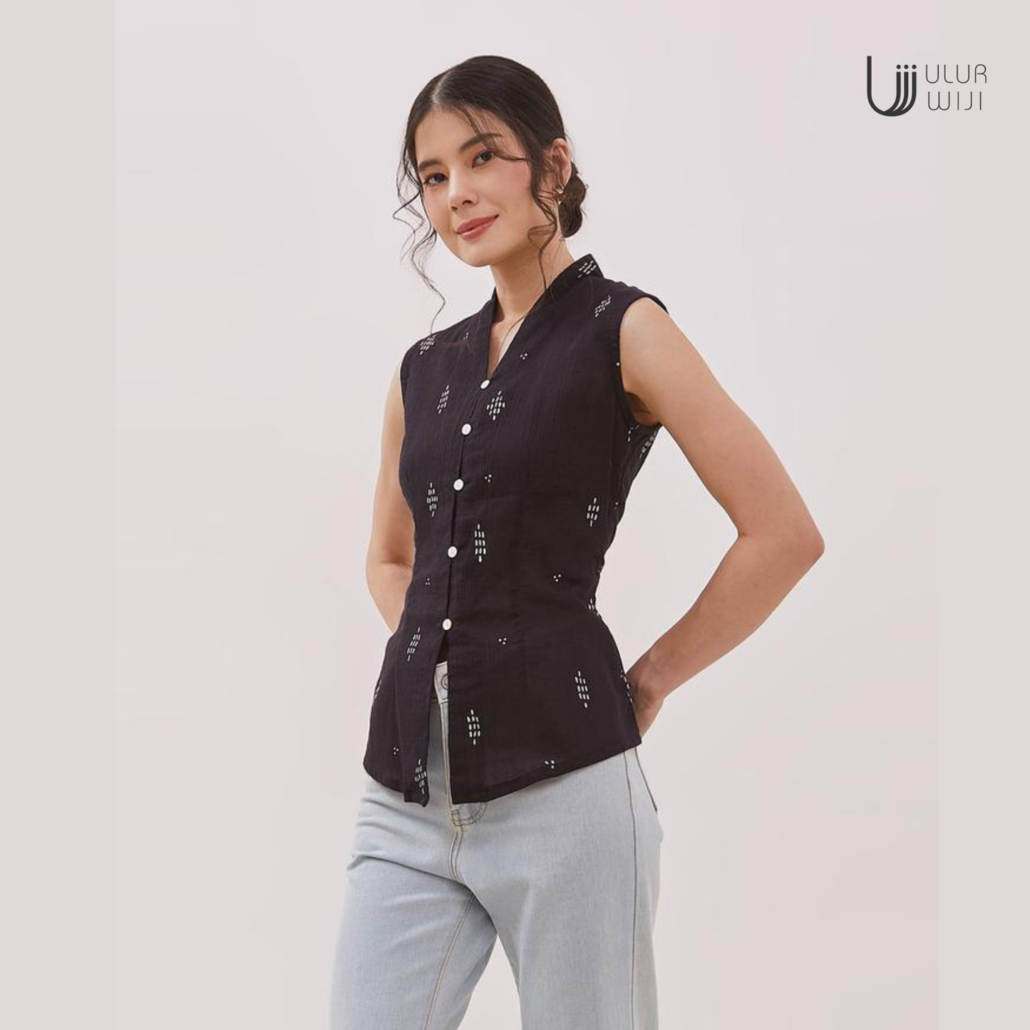 Ulur Wiji - Kebaya Pendek Tanpa Lengan All Series Batik Tulis Warna Alami