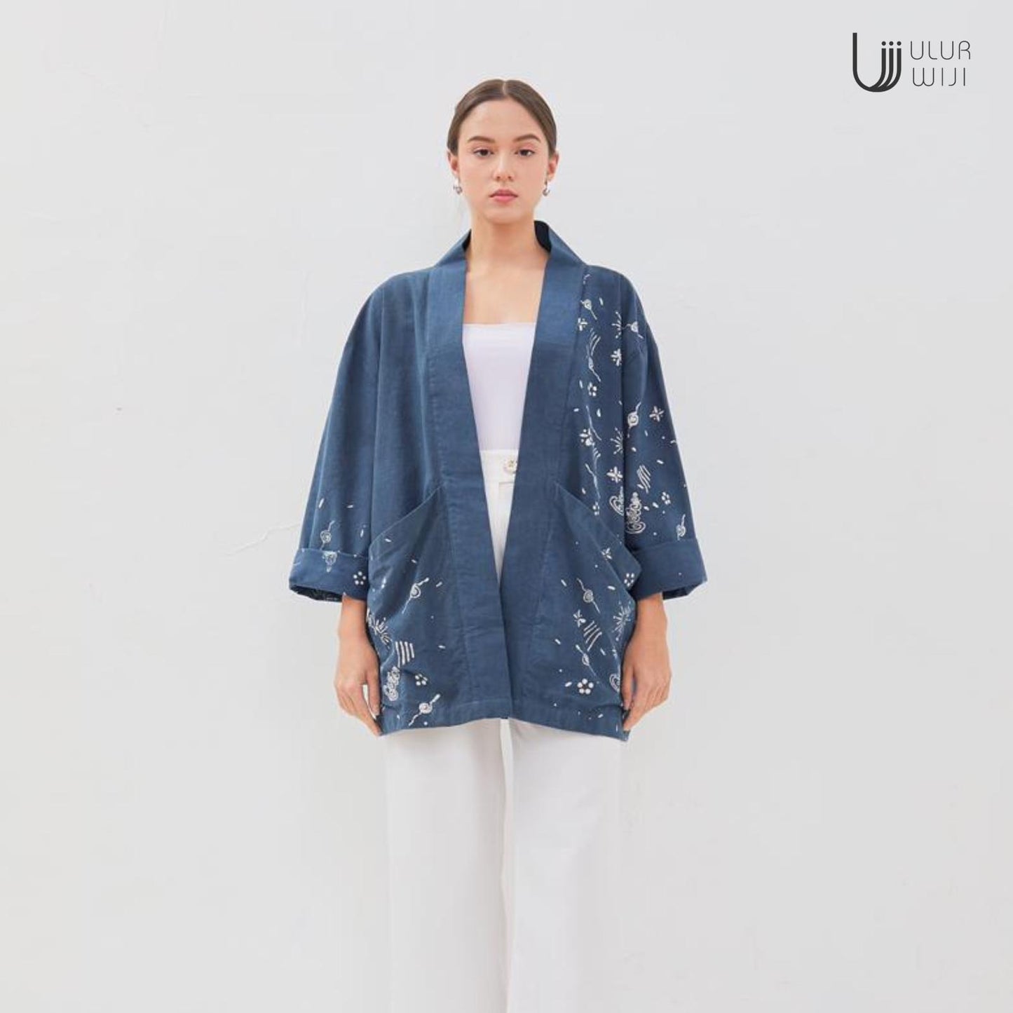 Ulur Wiji - Haori Outer METAMORPH - Hand-drawn Batik