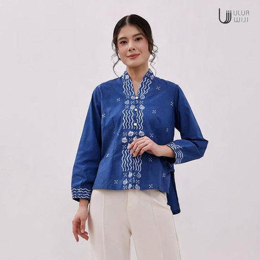 Ulur Wiji - Kebaya Blouse Lengan Panjang DUALISM Batik Tulis Warna Alami