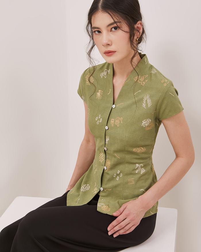 Ulur Wiji - Kebaya Pendek TEDUH Lengan Topi Slimfit Batik Tulis Warna Alami