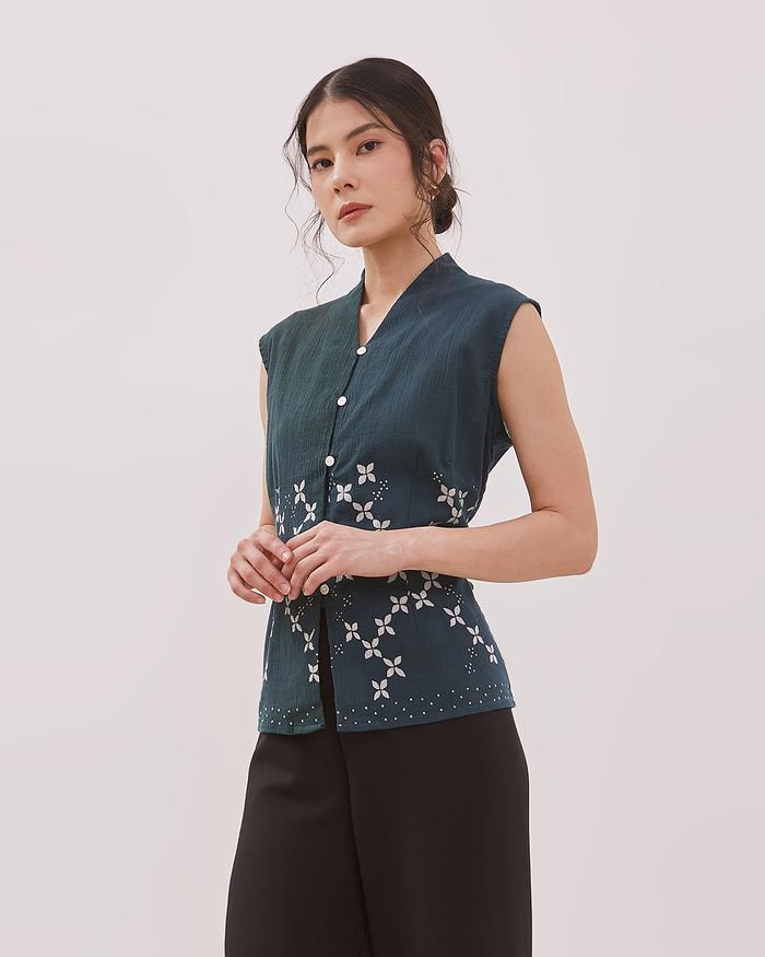 Ulur Wiji - Kebaya Pendek Tanpa Lengan All Series Batik Tulis Warna Alami
