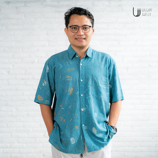 Ulur Wiji - TEDUH Men's Short Sleeves Natural Dye Batik Tulis Shirt