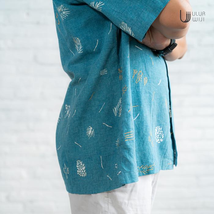 Ulur Wiji - TEDUH Men's Short Sleeves Natural Dye Batik Tulis Shirt