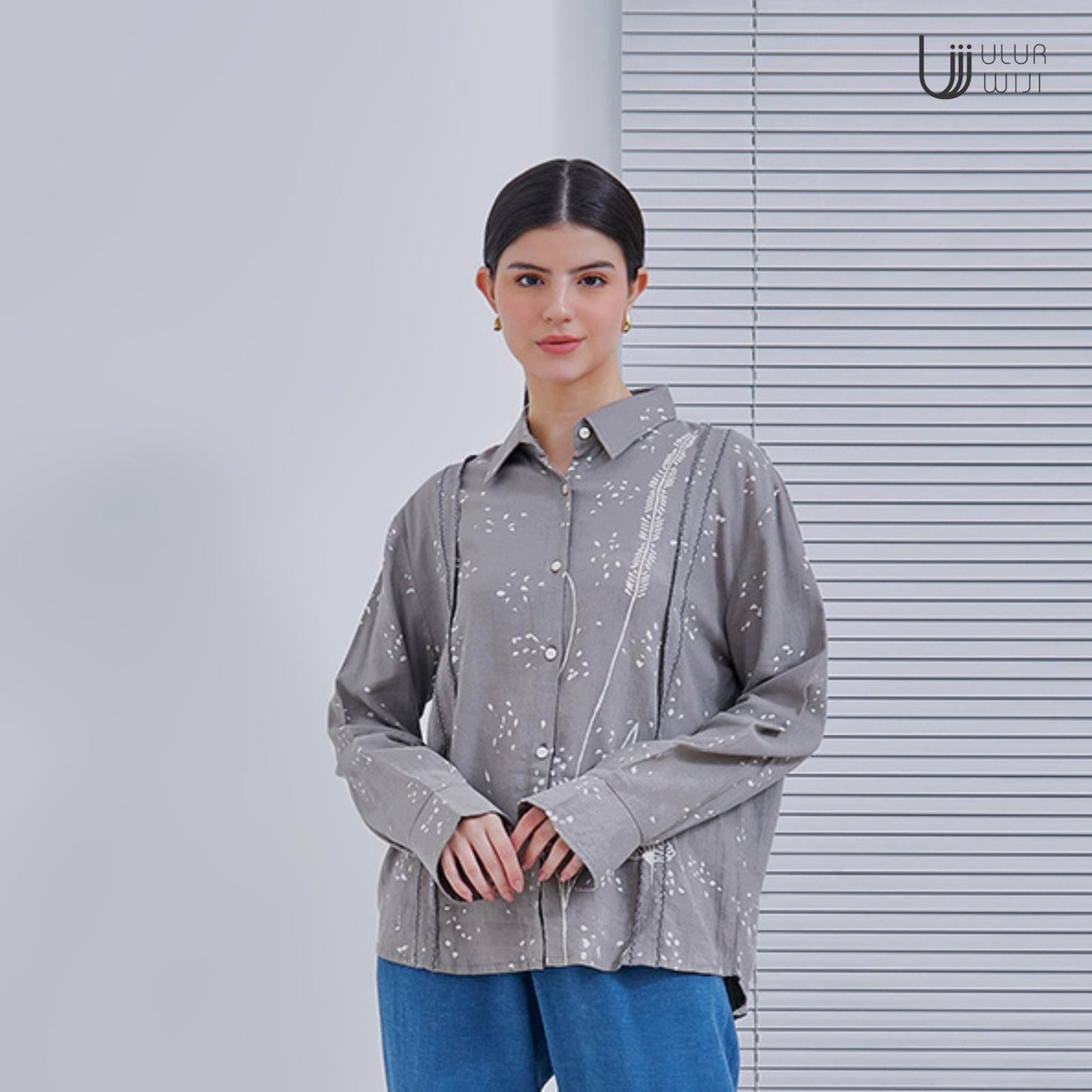 Ulur Wiji - Women's Long Sleeve Shirt RESILIENCE - Natural Dye Hand-drawn Batik