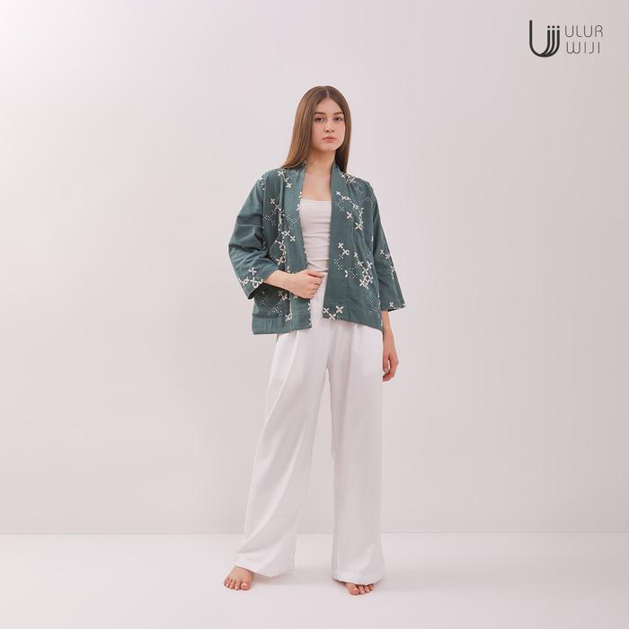 Ulur Wiji - Crop Outer SIMPHONY - Hand-Stamped and Hand-Drawn Batik with Natural Dyes