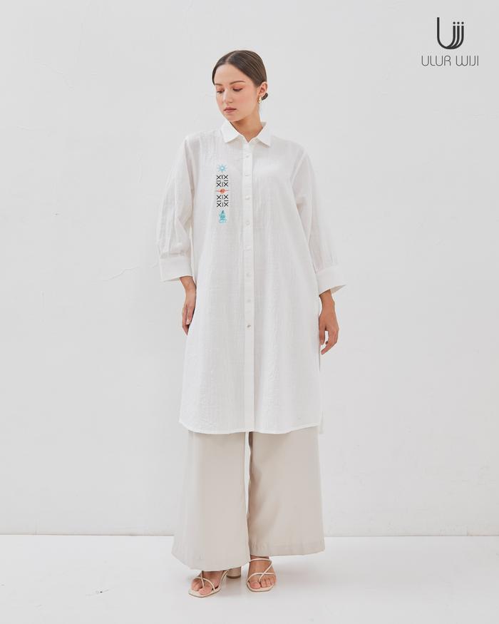 Ulur Wiji - White Metamorph Tunic Embroidery