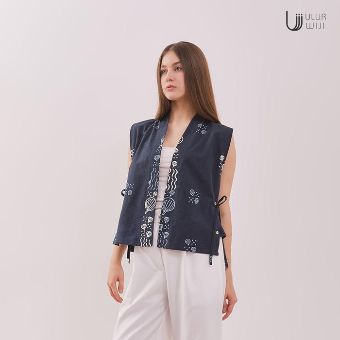 Ulur Wiji - DUALISM Vest - Natural Dye Hand-drawn Batik