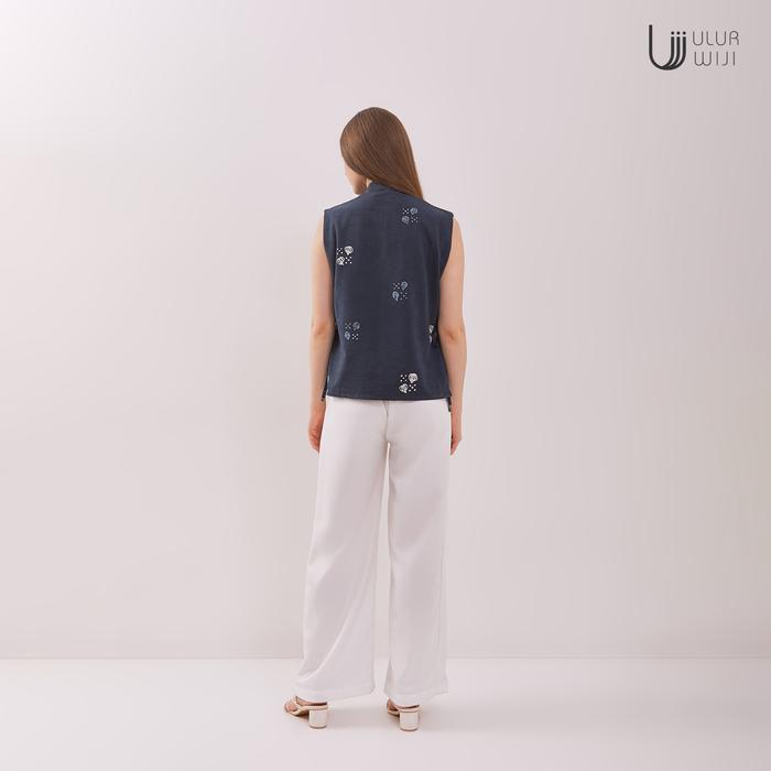 Ulur Wiji - DUALISM Vest - Natural Dye Hand-drawn Batik